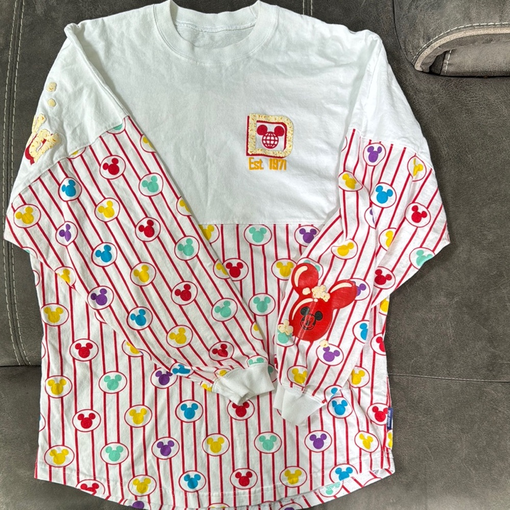 Disney World popcorn spirit jersey 🍿 Mickey Mouse Long Sleeve Shirt size adult S